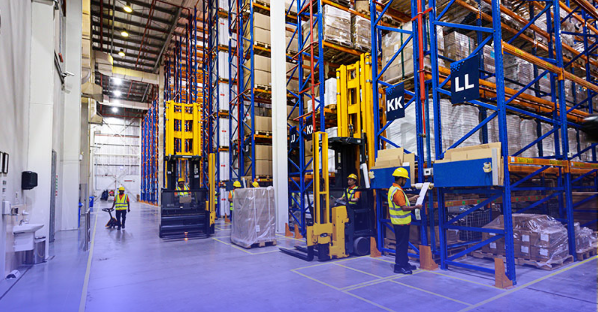 Blue Modern Minimalist Simple Article LinkedIn Sponsored Content 13